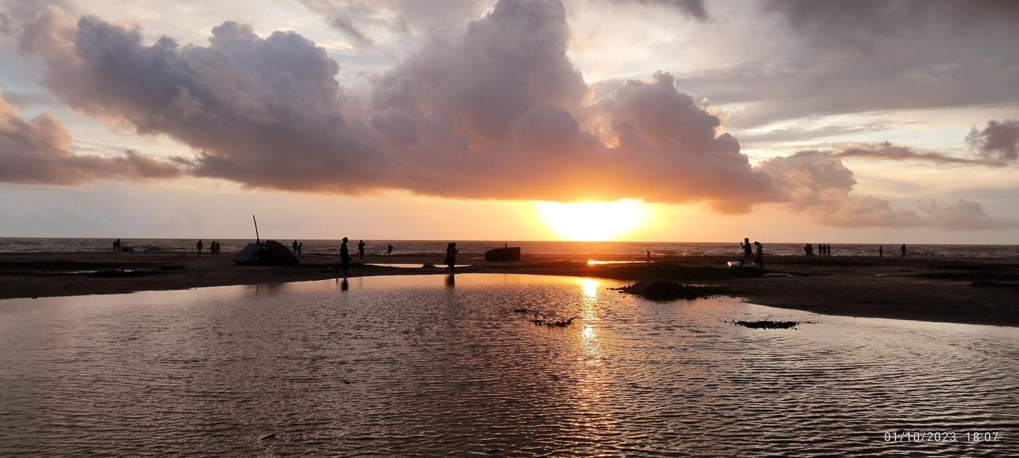 Alleppey Holiday Beach Resort Alappuzha Exteriér fotografie